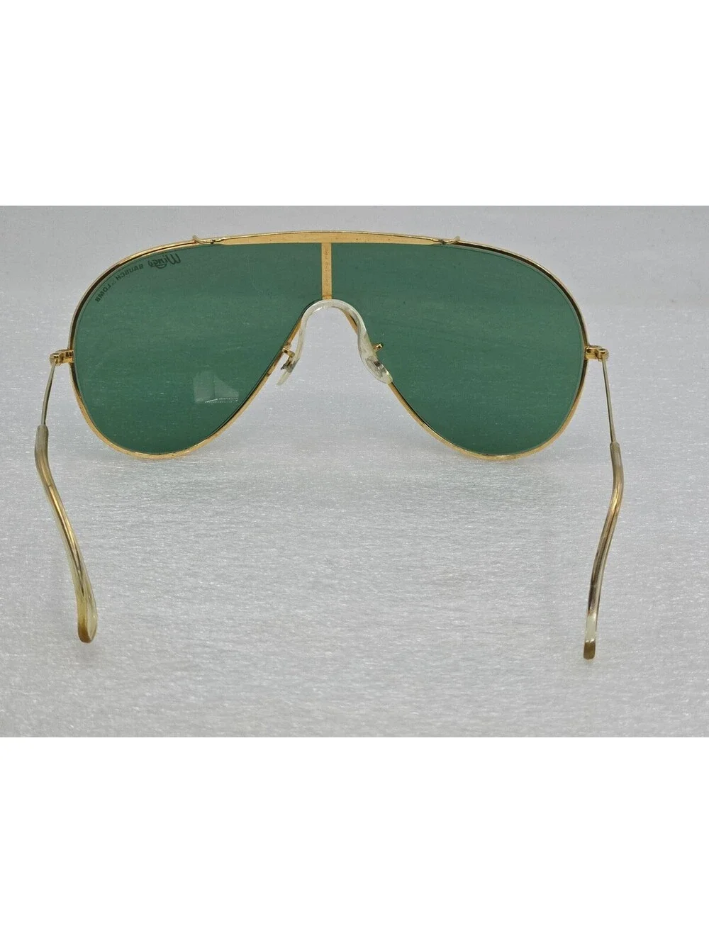 1980s Bausch & Lomb Ray-Ban Wings Sunglasses Gold Frame Green G15 Shield Lens